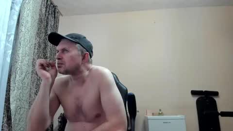 Snapshot of vano_822 chatting on May 13, 2026, 6:27 pm vano_822 online show from May 13, 2026, 6:27 pm