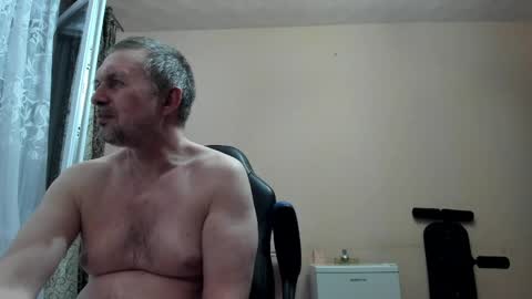 Snapshot of vano_822 chatting on May 15, 2026, 8:05 pm vano_822 online show from May 15, 2026, 8:05 pm