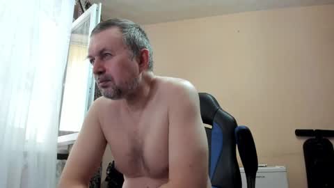 Snapshot of vano_822 chatting on May 21, 2026, 7:15 am vano_822 online show from May 21, 2026, 7:15 am