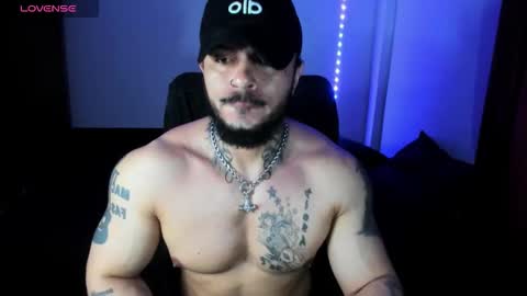 Snapshot of vanvelckan_ chatting on November 12, 2025, 3:29 am vanvelckan_ online show from November 12, 2025, 3:29 am