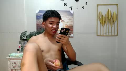 vanxxx2005 online show from December 20, 2024, 1:54 pm