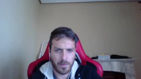 vascorro20 online show from December 4, 2024, 3:10 pm