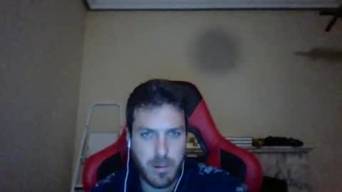 vascorro20 online show from December 17, 2024, 6:20 pm