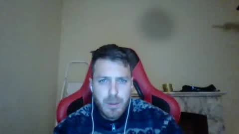 vascorro20 online show from January 1, 2025, 7:43 pm