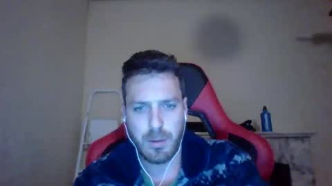 vascorro20 online show from January 6, 2025, 11:31 pm