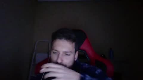 vascorro20 online show from January 10, 2025, 4:41 pm