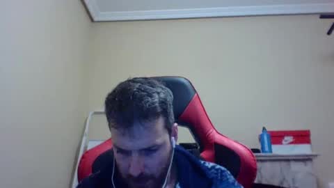 vascorro20 online show from January 13, 2025, 7:10 pm