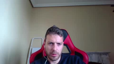 vascorro20 online show from February 11, 2025, 10:26 am