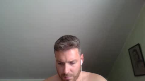 vascorro20 online show from September 16, 2025, 4:08 pm