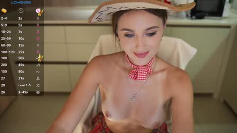 Vasilisa online show from December 15, 2024, 5:42 pm