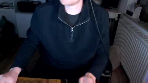 Vaslo online show from April 14, 2026, 4:57 pm