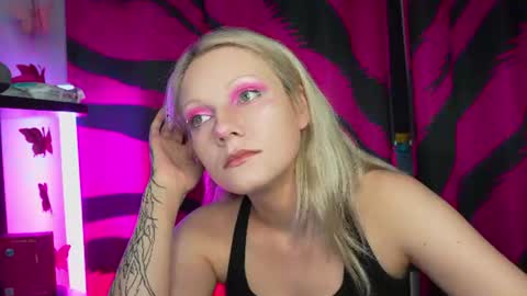 Snapshot of vasya_sylvia chatting on July 20, 2026, 6:38 am Vasya Sylvia online show from July 20, 2026, 6:38 am