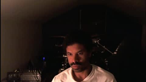 Snapshot of vbigidux chatting on December 29, 2024, 10:23 am vbigidux online show from December 29, 2024, 10:23 am