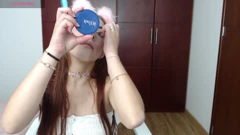 Snapshot of vecandy chatting on July 18, 2026, 10:35 pm Candy online show from July 18, 2026, 10:35 pm