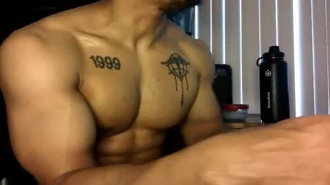 Snapshot of vegasluv702 chatting on February 1, 2026, 11:03 pm Vegas Love online show from February 1, 2026, 11:03 pm