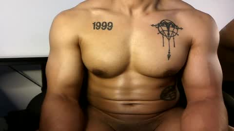Vegas Love online show from June 18, 2026, 9:19 pm
