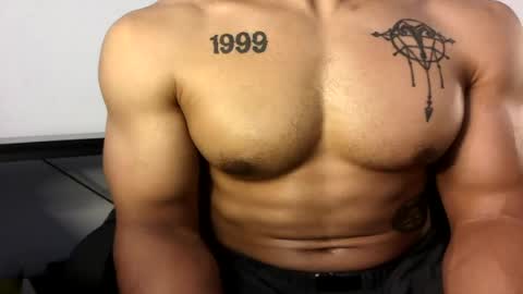 Vegas Love online show from July 18, 2026, 10:57 pm