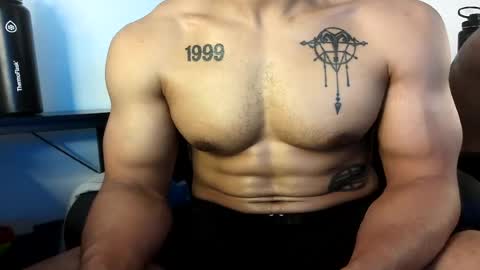 Vegas Love online show from July 31, 2026, 11:37 pm