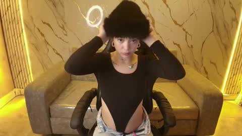 veka_tf online show from February 11, 2026, 1:27 pm