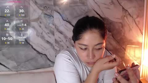 Snapshot of velakimm chatting on May 5, 2026, 5:32 pm Isabella online show from May 5, 2026, 5:32 pm