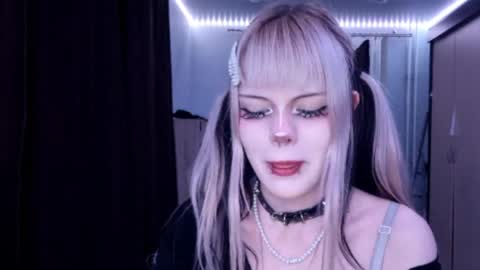 Alice online show from April 1, 2026, 7:44 pm