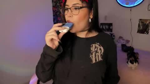 Snapshot of velvetfangs chatting on September 11, 2025, 6:35 am Dani online show from September 11, 2025, 6:35 am