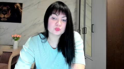 VelvetMila  online show from March 18, 2026, 8:50 am