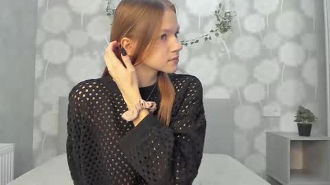 Kelly online show from November 25, 2025, 6:46 am