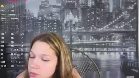 Snapshot of velvetrisque chatting on June 6, 2026, 7:13 am Kelly online show from June 6, 2026, 7:13 am