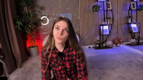 Velvet online show from April 21, 2026, 3:24 am