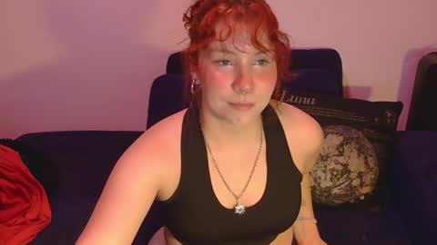 Snapshot of velvetsunflower chatting on September 11, 2025, 2:55 am velvetsunflower online show from September 11, 2025, 2:55 am