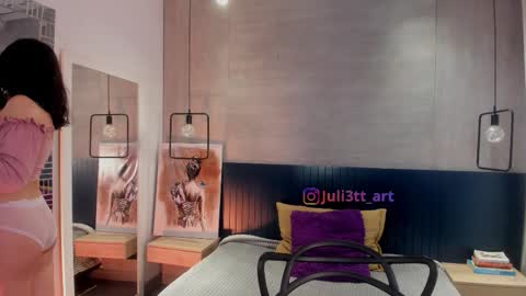 velvettease_ online show from February 9, 2026, 12:53 pm