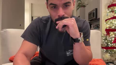 vendickx online show from December 2, 2025, 12:16 am