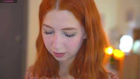 Venelopa online show from October 11, 2025, 4:16 pm