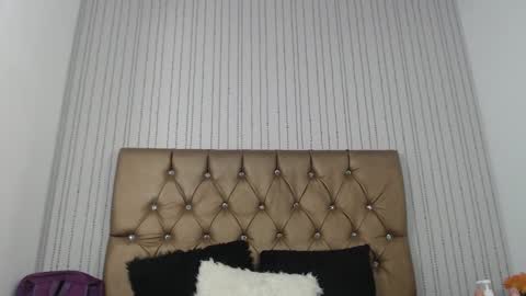 Snapshot of veneno_hot chatting on January 28, 2025, 5:14 pm veneno hot online show from January 28, 2025, 5:14 pm