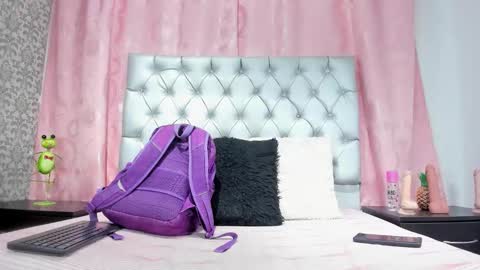 Snapshot of veneno_hot chatting on December 15, 2025, 1:04 pm veneno hot online show from December 15, 2025, 1:04 pm