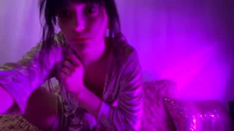 Snapshot of venom_goddess chatting on November 27, 2025, 9:50 pm venom_goddess online show from November 27, 2025, 9:50 pm