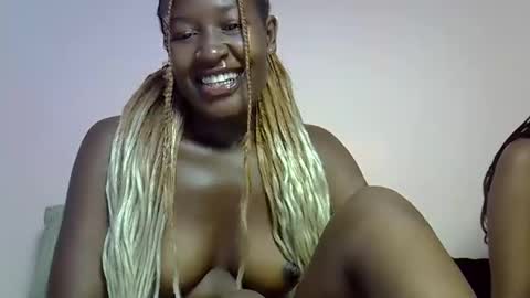 venom_kisses5050 online show from February 10, 2026, 5:00 am