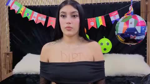 Snapshot of venus_horney chatting on July 10, 2026, 9:39 pm venus_horney online show from July 10, 2026, 9:39 pm