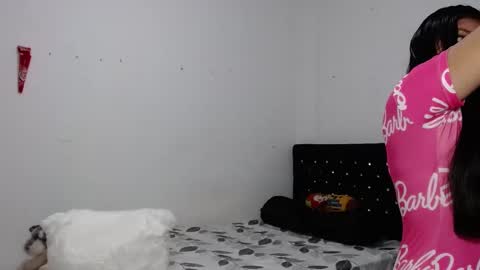 venus_menoza online show from February 15, 2025, 11:25 pm