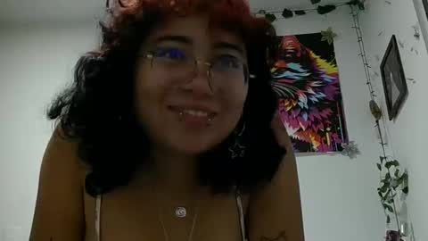 Snapshot of venus_midnight1 chatting on February 11, 2026, 12:37 am venus_midnight1 online show from February 11, 2026, 12:37 am