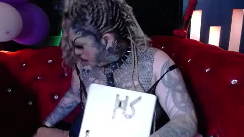 Snapshot of venus_rock chatting on March 21, 2026, 12:54 pm Venus Ink online show from March 21, 2026, 12:54 pm