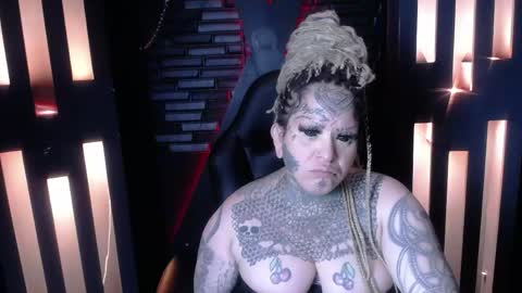 Snapshot of venus_rock chatting on April 15, 2026, 2:24 pm Venus Ink online show from April 15, 2026, 2:24 pm