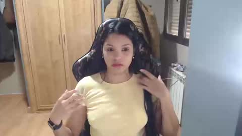 Venus independent model online show from February 22, 2025, 9:23 am