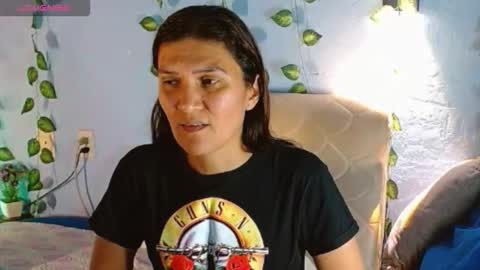 Catalina online show from November 4, 2025, 1:05 am