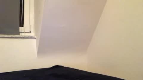 Lisa online show from November 8, 2025, 8:29 pm