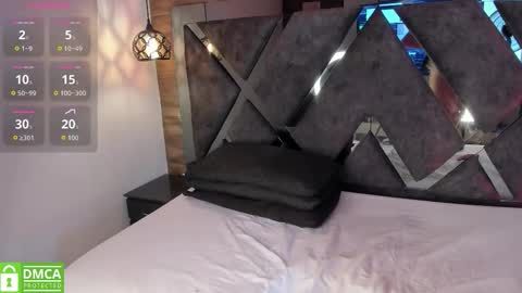 Snapshot of venus_velez chatting on February 23, 2026, 12:57 pm Venus online show from February 23, 2026, 12:57 pm