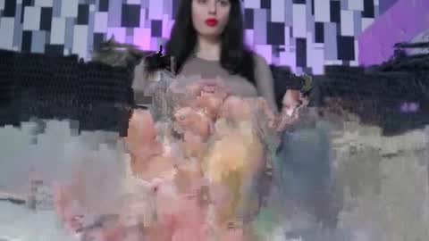 venusinylons online show from March 23, 2026, 11:14 am