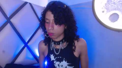 Snapshot of venuss_03 chatting on February 17, 2026, 3:36 am venuss_03 online show from February 17, 2026, 3:36 am