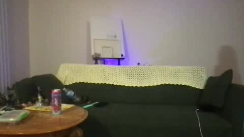 venustheflytrap online show from October 14, 2025, 11:49 pm